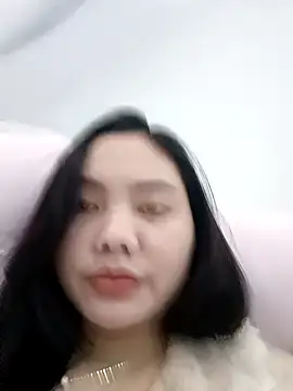 nhimxu online show from October 1, 2025, 7:57 am