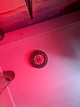 Daphnne XXX online show from December 22, 2025, 7:36 pm