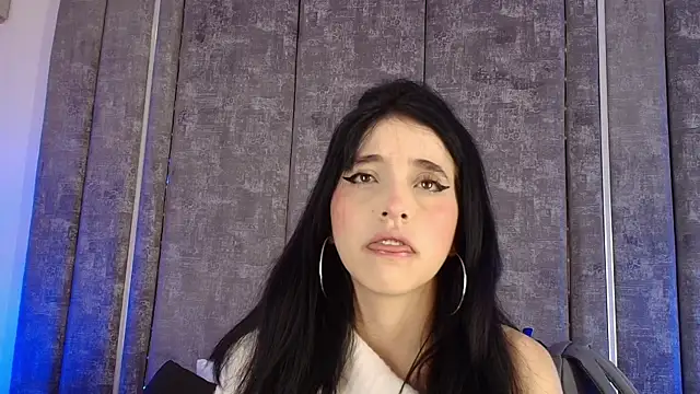 Snapshot of MeganR_ chatting on March 2, 2026, 11:17 am MeganR online show from March 2, 2026, 11:17 am