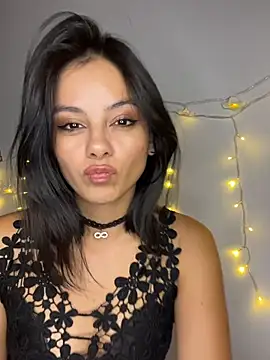 SaraMistick online show from March 19, 2026, 10:59 am