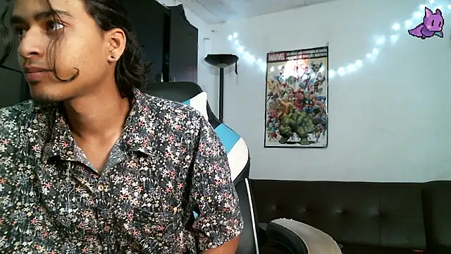 Snapshot of Dickie_Dicking chatting on March 3, 2026, 7:32 pm Dickie Dicking online show from March 3, 2026, 7:32 pm