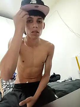 Snapshot of mazo18 chatting on February 1, 2026, 7:28 am mazo18 online show from February 1, 2026, 7:28 am