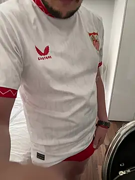 Snapshot of Arabxlyoung chatting on March 3, 2026, 10:44 am Arabxlyoung online show from March 3, 2026, 10:44 am