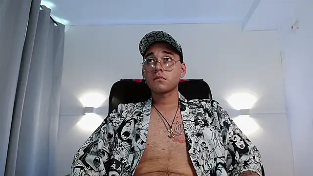 ColeCruz online show from October 20, 2025, 7:14 pm