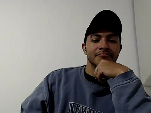 Ander Wolf online show from January 7, 2026, 11:10 pm