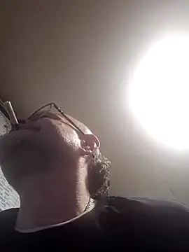 Curious9884 online show from March 4, 2026, 6:32 am