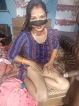 Snapshot of Neelam-baby1 chatting on November 15, 2025, 7:07 pm Neelam-baby1 online show from November 15, 2025, 7:07 pm