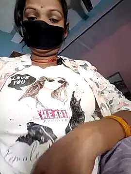 Snapshot of Neelam-baby1 chatting on February 12, 2026, 4:40 pm Neelam-baby1 online show from February 12, 2026, 4:40 pm