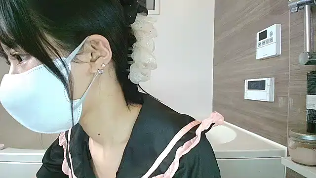 hana-08787- online show from November 28, 2025, 6:19 pm