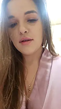 Snapshot of EmilyWhispers chatting on February 10, 2026, 7:46 pm EmilyWhispers online show from February 10, 2026, 7:46 pm