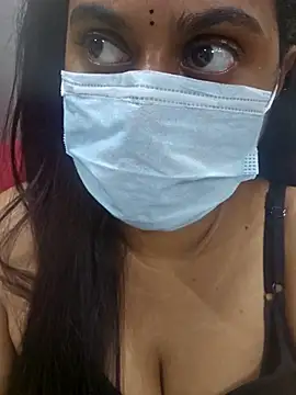 Dheronika sweetie online show from March 15, 2026, 6:26 pm