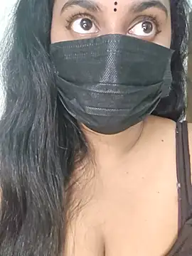 Dheronika sweetie online show from June 24, 2026, 3:43 pm