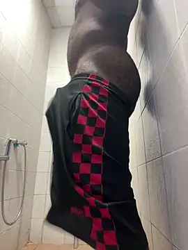 Snapshot of nice686@xh chatting on February 9, 2026, 8:18 pm nice686xh online show from February 9, 2026, 8:18 pm