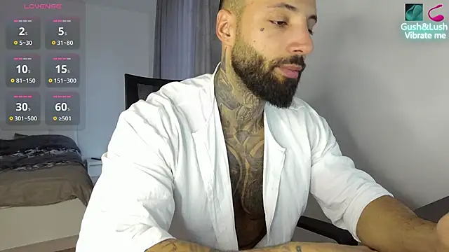 MasculineGuy99 online show from October 16, 2025, 6:10 am