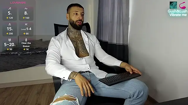 MasculineGuy99 online show from October 19, 2025, 5:10 am