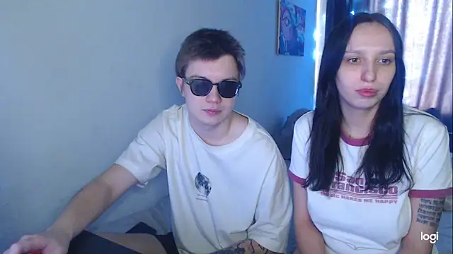 Snapshot of Mark_and_Wendy chatting on March 12, 2026, 8:07 am Mark and Wendy online show from March 12, 2026, 8:07 am
