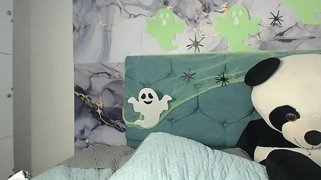 Snapshot of Haileysmittt_ chatting on October 23, 2025, 5:55 pm Haileysmittt online show from October 23, 2025, 5:55 pm