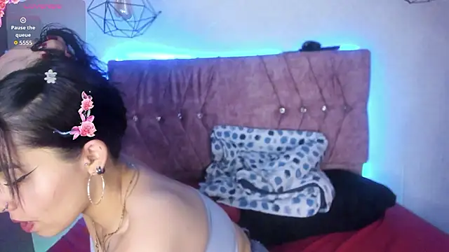 Mia lopez 1 online show from February 13, 2026, 11:10 am