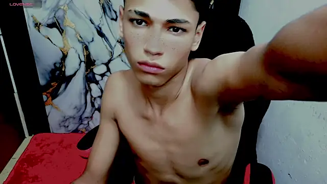 Im david02 online show from January 19, 2026, 2:26 am