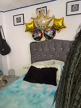 mitschellfox21 online show from January 9, 2026, 7:32 pm