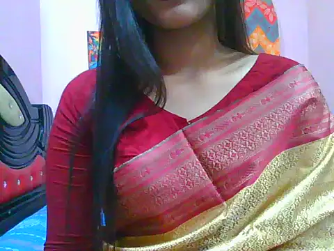 Snapshot of night_queeen7 chatting on February 5, 2026, 6:59 pm night queeen7 online show from February 5, 2026, 6:59 pm