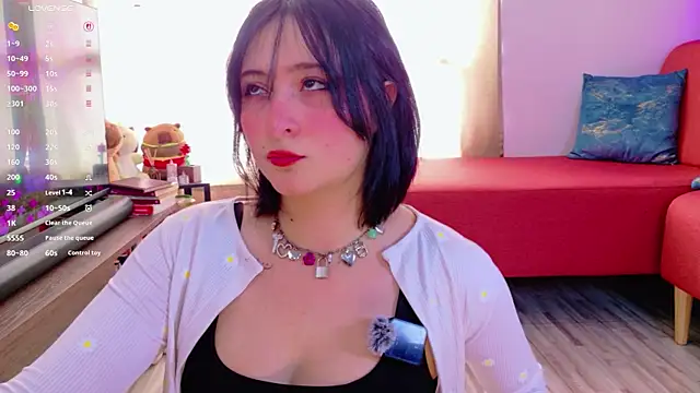 tiramesusuu online show from May 23, 2026, 8:19 pm
