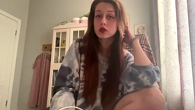 Nayra flash online show from November 7, 2025, 12:21 pm