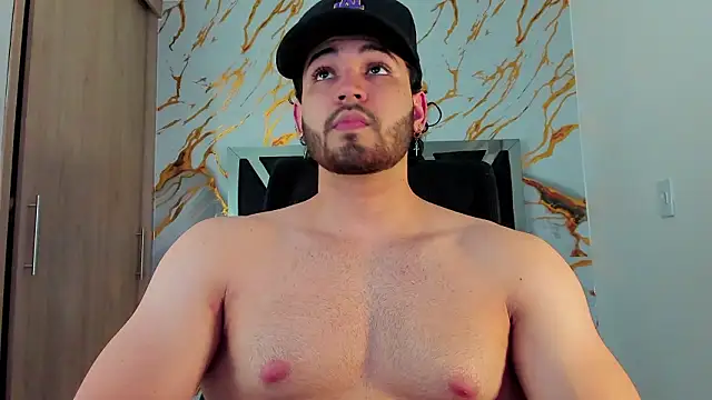 ElianKeiser online show from March 10, 2026, 10:58 pm