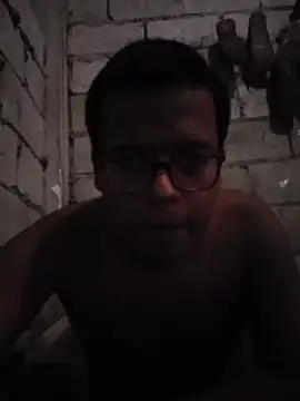Snapshot of Ronald_ban chatting on October 23, 2025, 7:01 pm Ronald ban online show from October 23, 2025, 7:01 pm