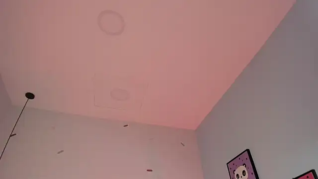 Vanelope evanss online show from February 5, 2026, 1:07 pm