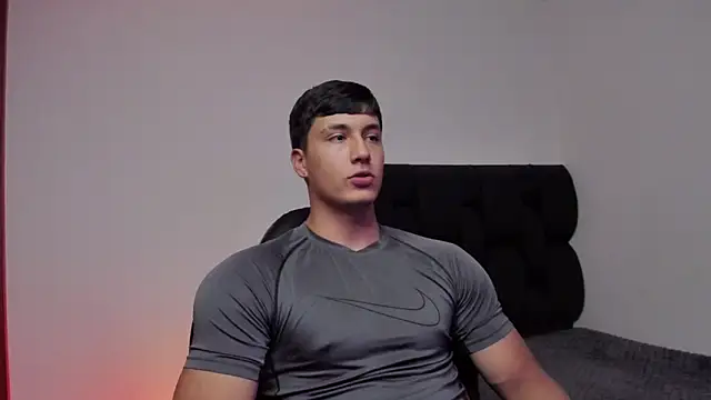 Snapshot of CHRIS_MORGAN1 chatting on October 18, 2025, 3:52 am CHRIS MORGAN1 online show from October 18, 2025, 3:52 am