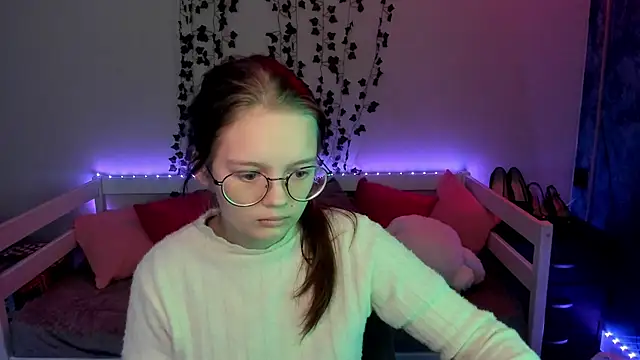 shy elina01 online show from November 4, 2025, 10:30 am