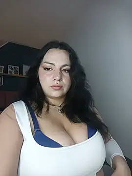 Snapshot of Ana_coral chatting on May 29, 2026, 4:07 am Ana coral online show from May 29, 2026, 4:07 am