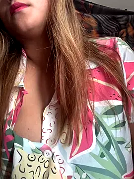 Snapshot of hottylover03 chatting on October 23, 2025, 7:07 am hottylover03 online show from October 23, 2025, 7:07 am
