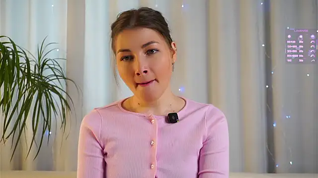 BrittGupton online show from March 25, 2026, 2:33 am