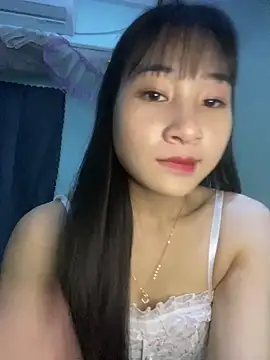 banlinh004 online show from May 12, 2026, 2:34 pm