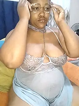 SweetJuicyPussy97 online show from June 23, 2026, 7:01 pm