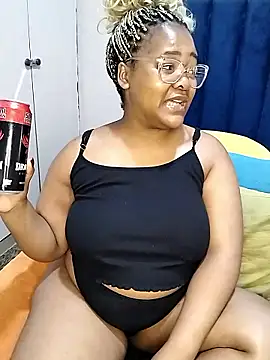 Snapshot of SweetJuicyPussy97 chatting on June 19, 2026, 7:41 pm SweetJuicyPussy97 online show from June 19, 2026, 7:41 pm