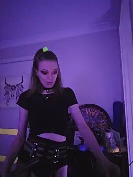 lonely Cosplay chick online show from November 28, 2025, 1:55 pm