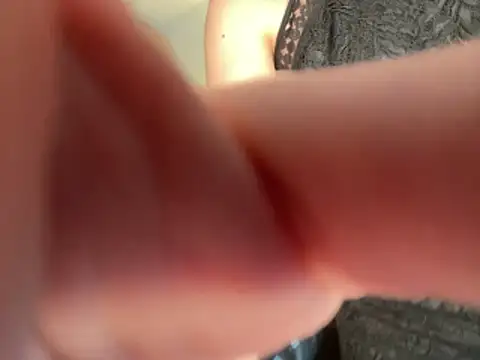 Aurorafang online show from November 5, 2025, 1:58 pm