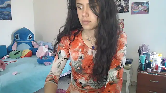 caramel doll   online show from February 26, 2026, 9:37 pm