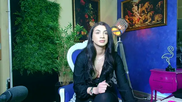 nicolepalmer online show from November 16, 2025, 9:47 am