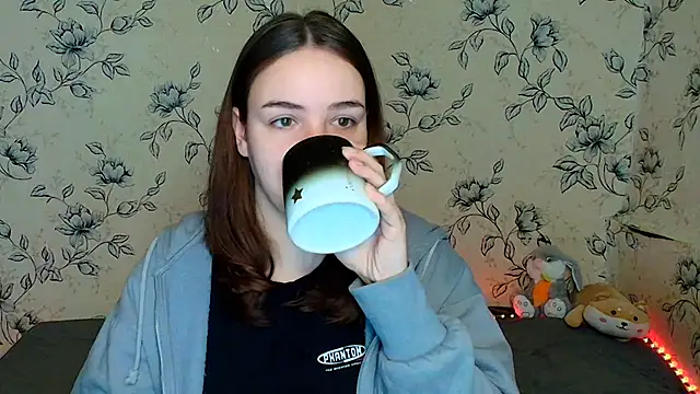 OliviaMontgommery online show from January 10, 2026, 6:20 am