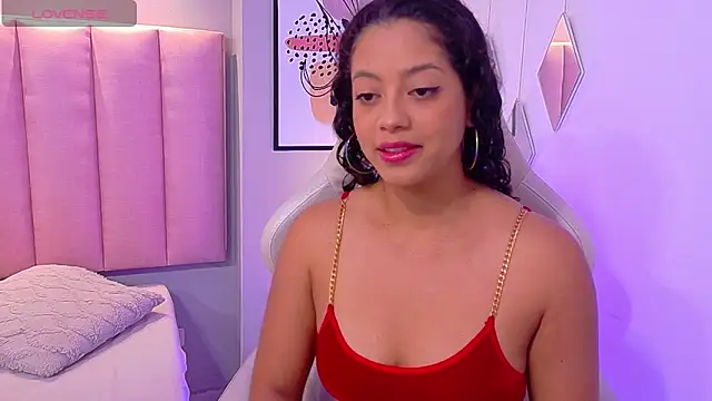 CamilaLevy online show from March 14, 2026, 12:11 pm