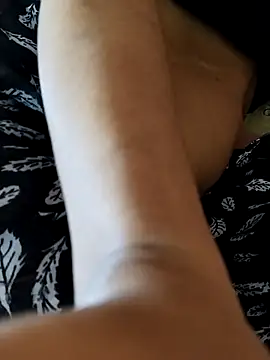 Aditi1996 online show from November 6, 2025, 6:01 pm