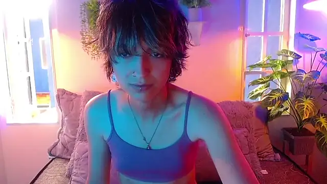 Snapshot of noellee__ chatting on October 7, 2025, 1:34 pm noellee online show from October 7, 2025, 1:34 pm