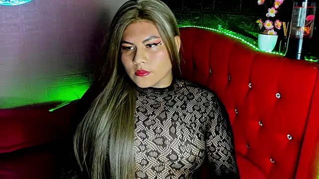 Snapshot of Sussan__dirty chatting on October 7, 2025, 11:50 pm Sussan dirty online show from October 7, 2025, 11:50 pm