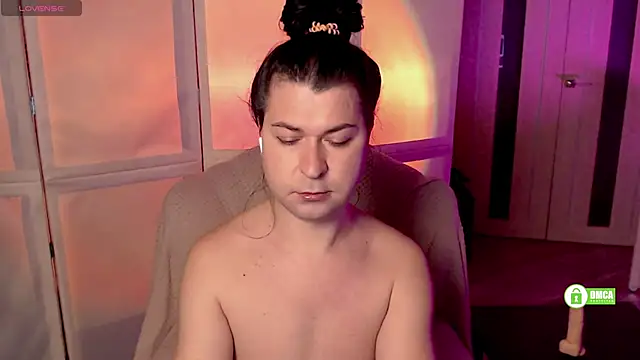 micromouse mo online show from December 18, 2024, 7:52 pm