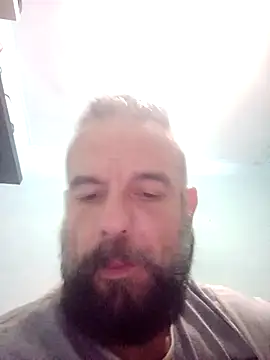 kikecastella online show from October 22, 2025, 12:54 am