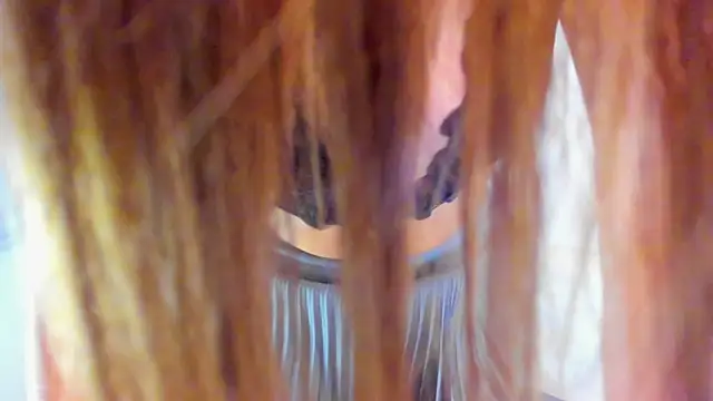 Snapshot of Velourmuse chatting on June 4, 2026, 11:09 pm Velourmuse online show from June 4, 2026, 11:09 pm